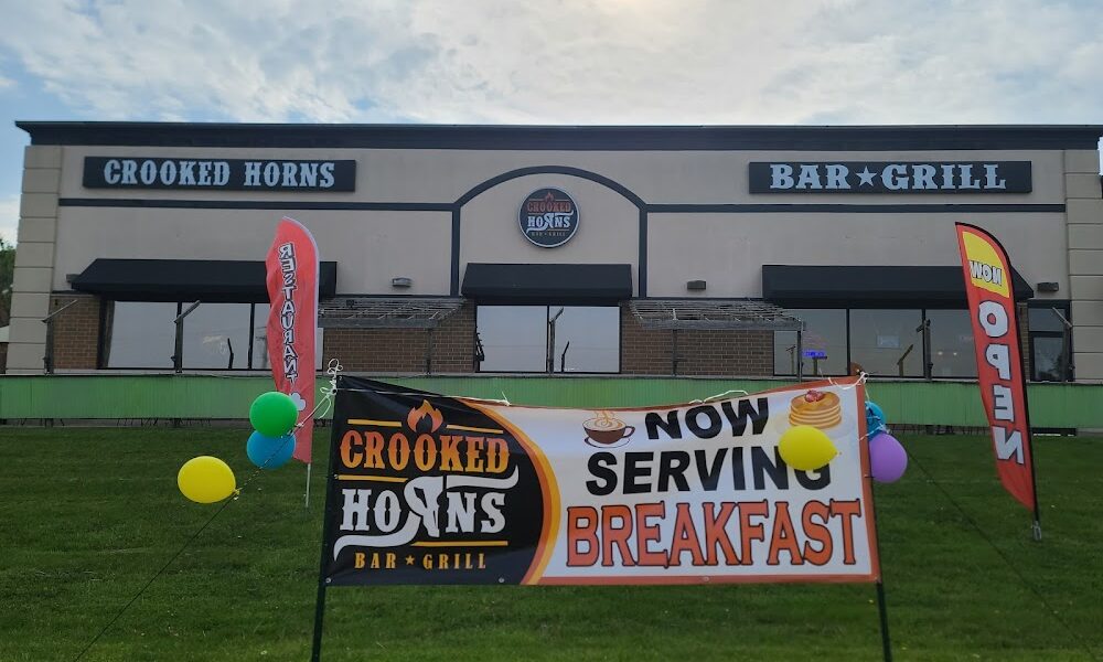 Crooked Horns Bar & Grill