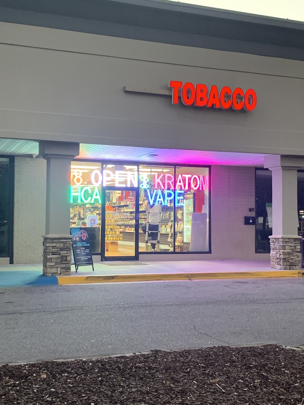 420 Tobacco & Vapor