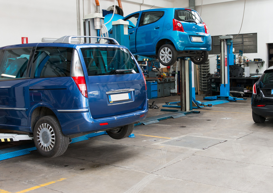 SAS Collision Center