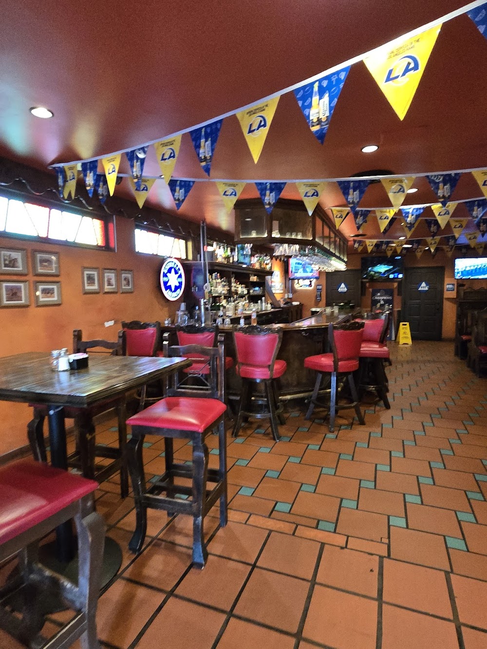 Don Ricardo’s Bar & Grill