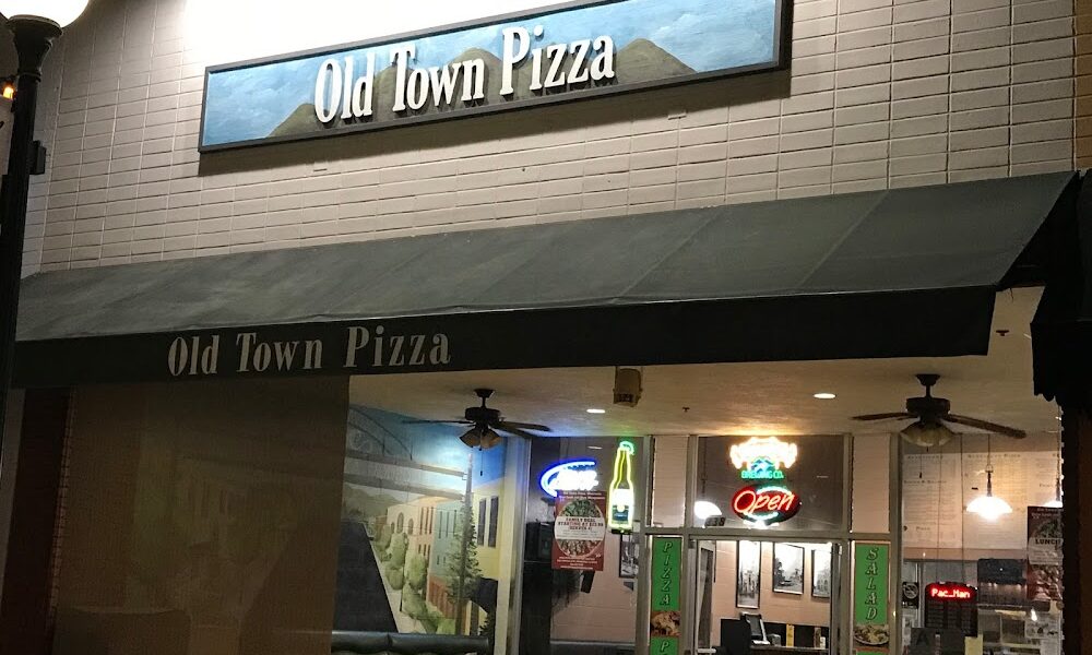 Old Town Pizza