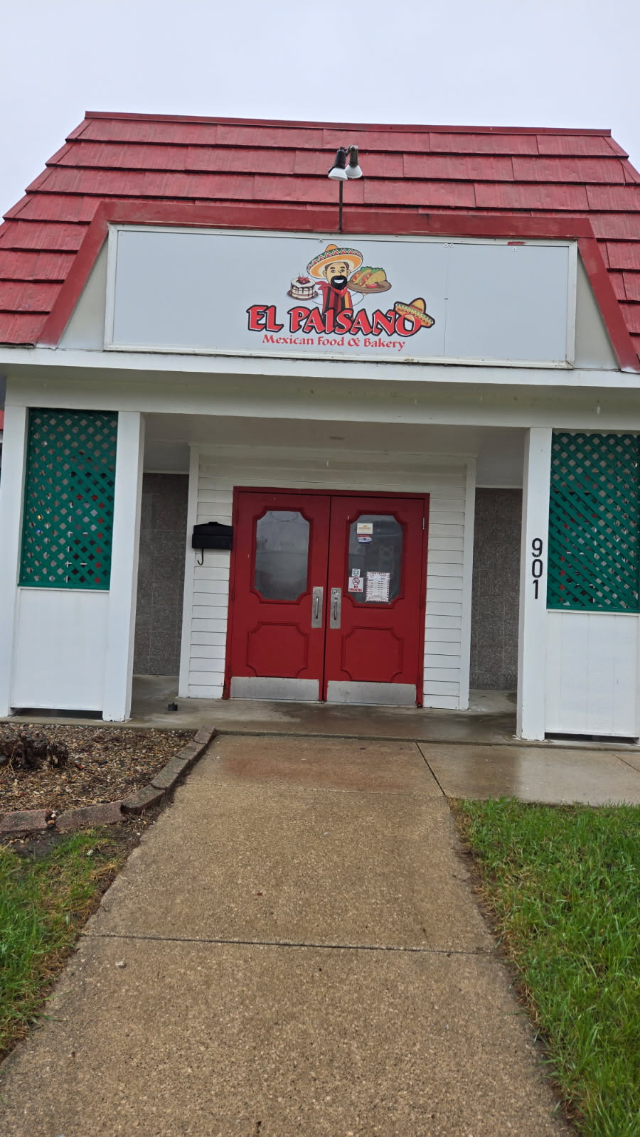 El Paisano Mexican Food & Bakery