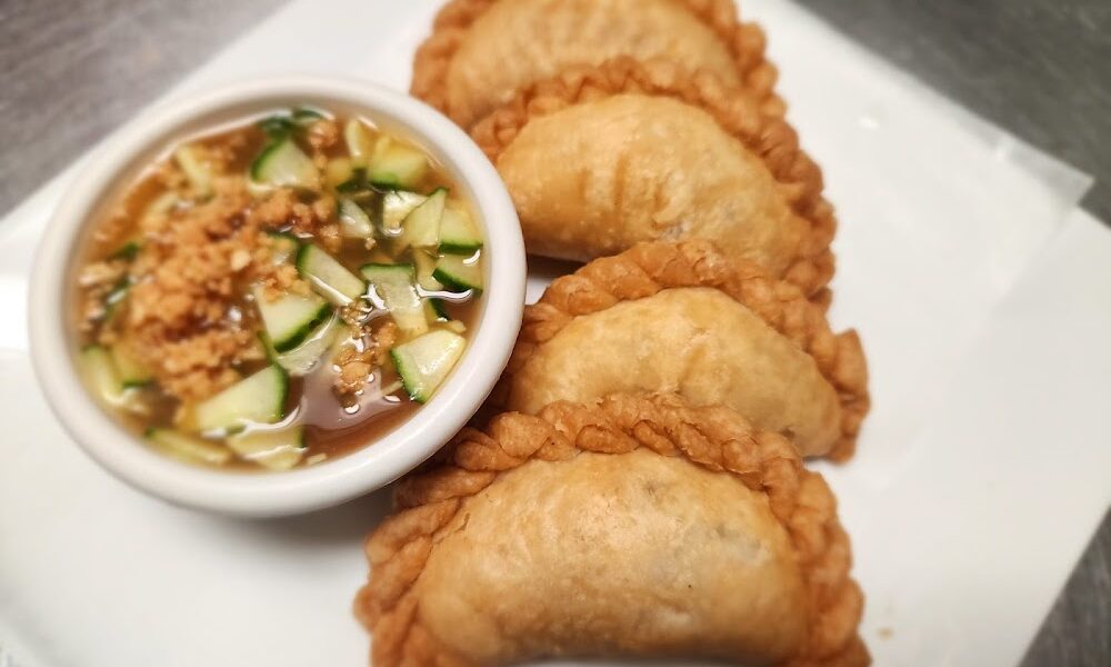 Honey’s Bie Thai & Sushi