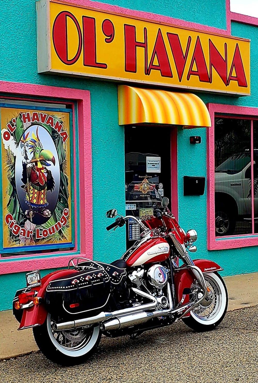 Ol’ Havana Cigar Lounge