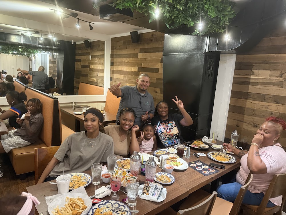 Agaves Bar & Grill
