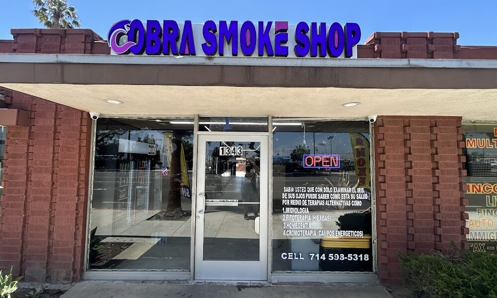 Cobra Smoke Shop